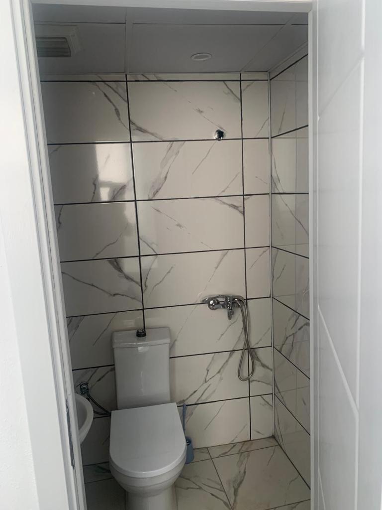 Centre Reach Otel 埃迪尔内 外观 照片