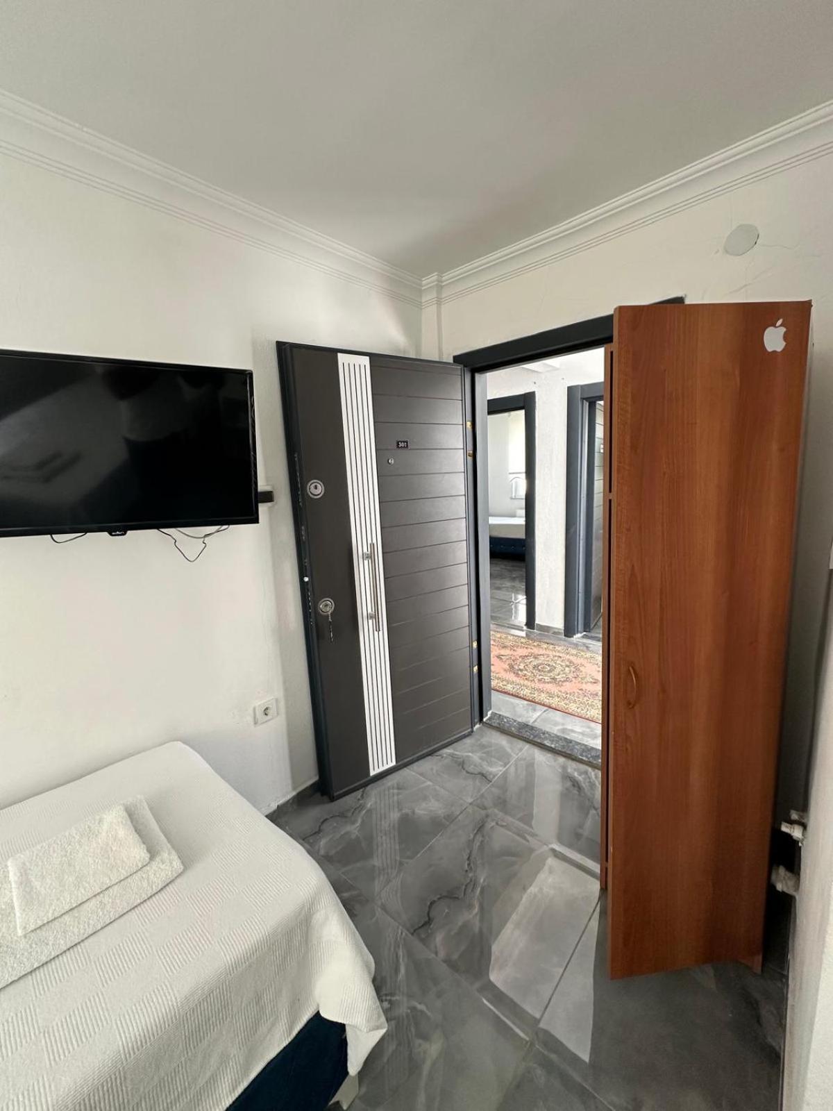 Centre Reach Otel 埃迪尔内 外观 照片